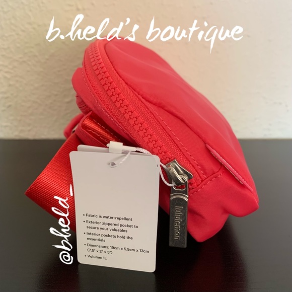 lululemon Everywhere Belt Bag in Lip Gloss Hot Pink One Size 1L Brand New NWT - Picture 3 of 16